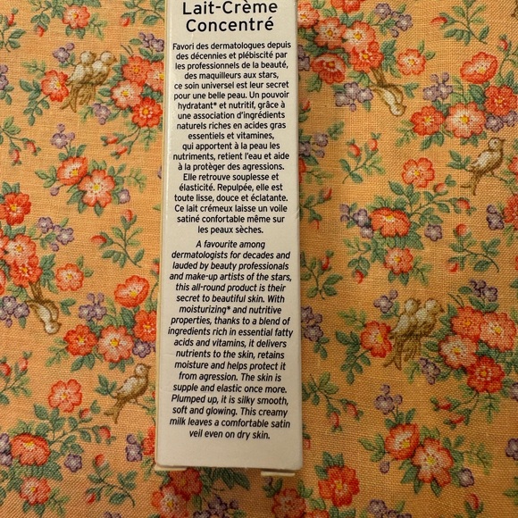 729-New Embryolisse Lait Creme Concentre Nourishing Moisturizer • 0.17 Fl Oz - Picture 4 of 9